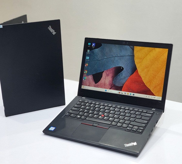 نمونهای از لپ تاپهای استوک و کارکرده موجود در صبارایانه زنجان با سختافزار قدرتمند و کیفیت تضمینشده.